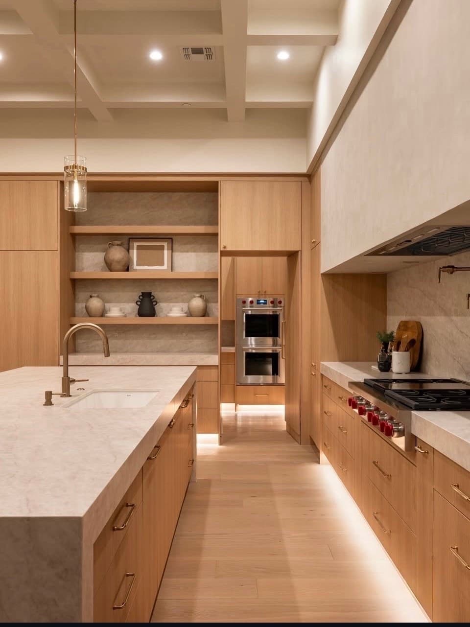 Kitchen Detail & Built-In Ovens